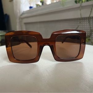 UO Oversized Square Framed Sunglasses